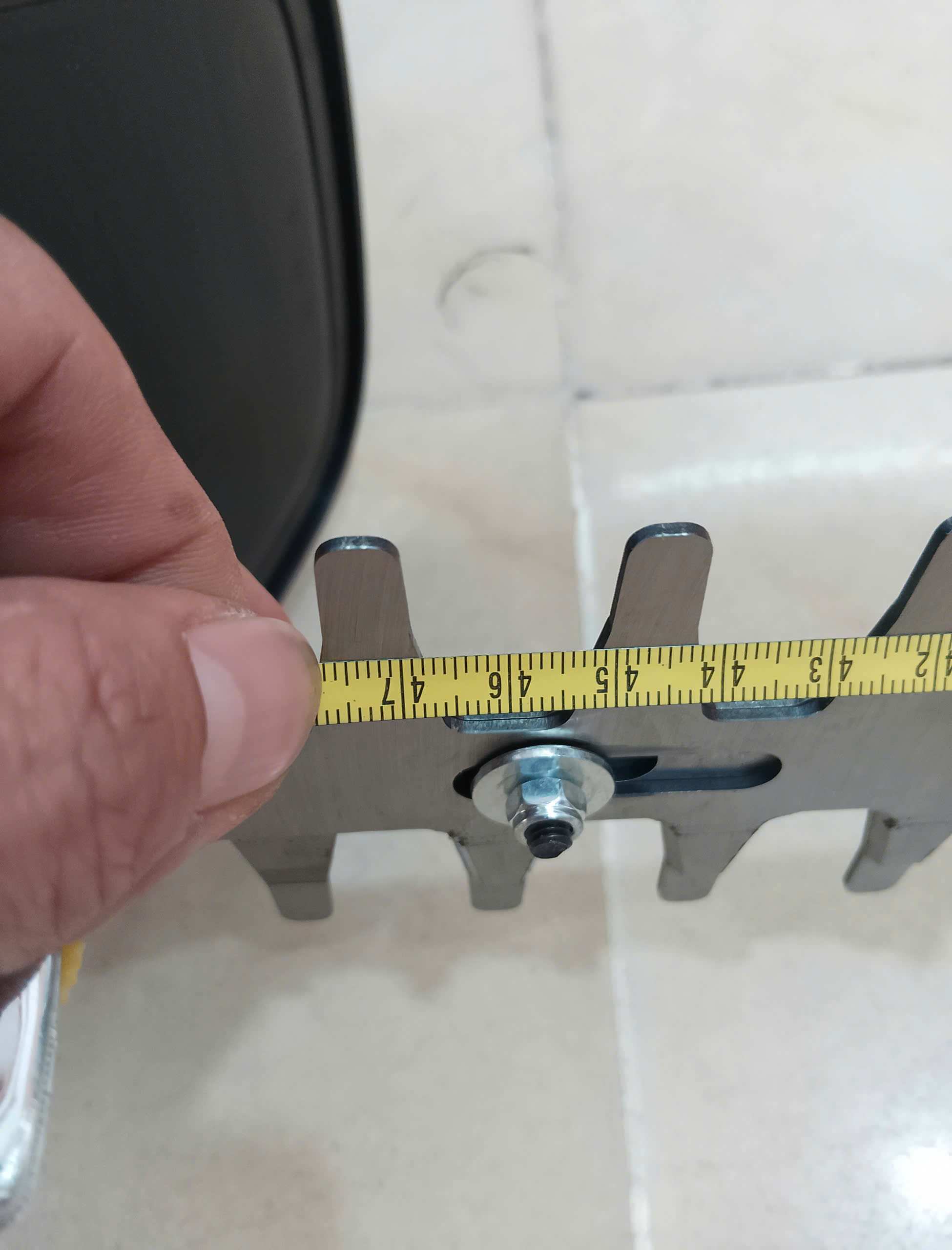 Hình ảnh 16 của mặt hàng Máy cắt hàng rào dùng pin 20V Total (không gồm pin và sạc)