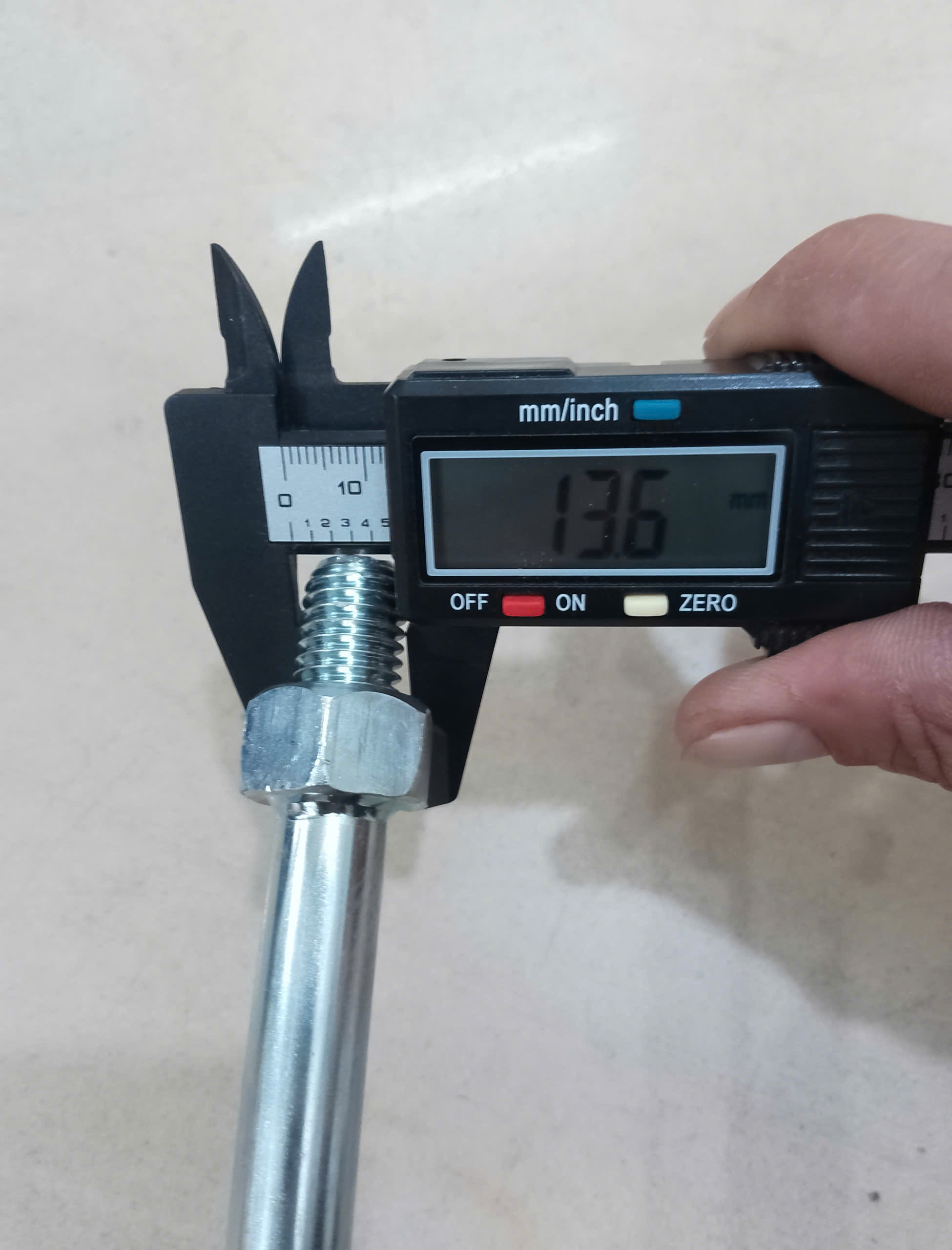 Hình ảnh 6 của mặt hàng Cần trộn sơn 10/T