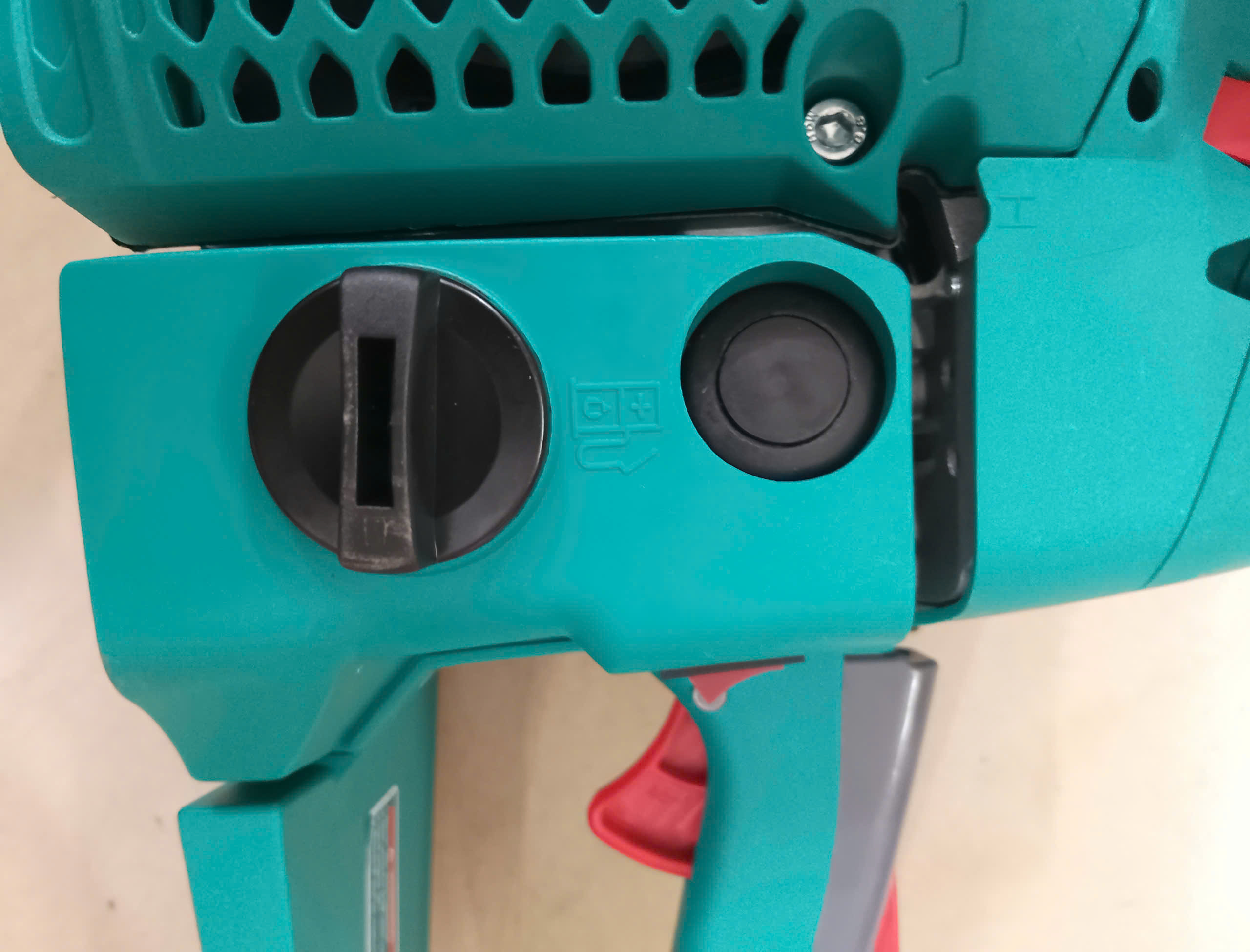 Hình ảnh 4 của mặt hàng Máy cưa xích xăng