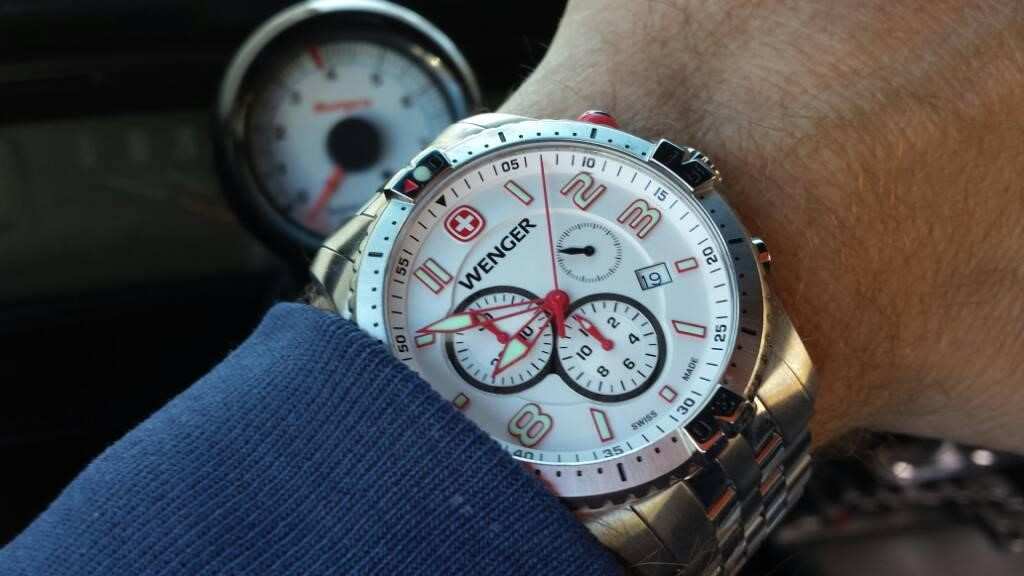 Đồng hồ Wenger – Đánh giá và phân biệt chính hãng - Review sản phẩm
