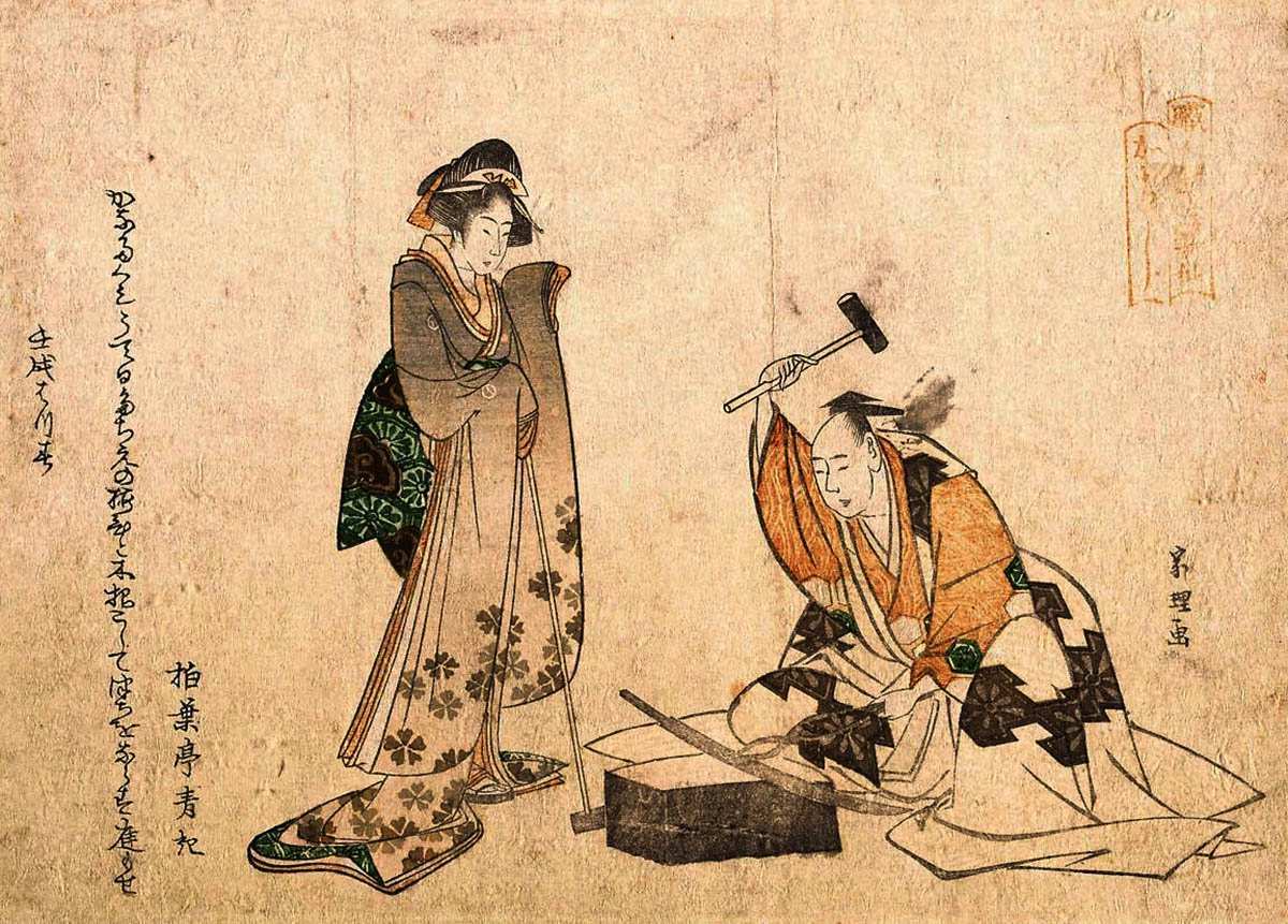 Bức tranh mô tả cảnh người thợ rèn Nhật Bản dùng búa để tạo hình lưỡi kiếm
