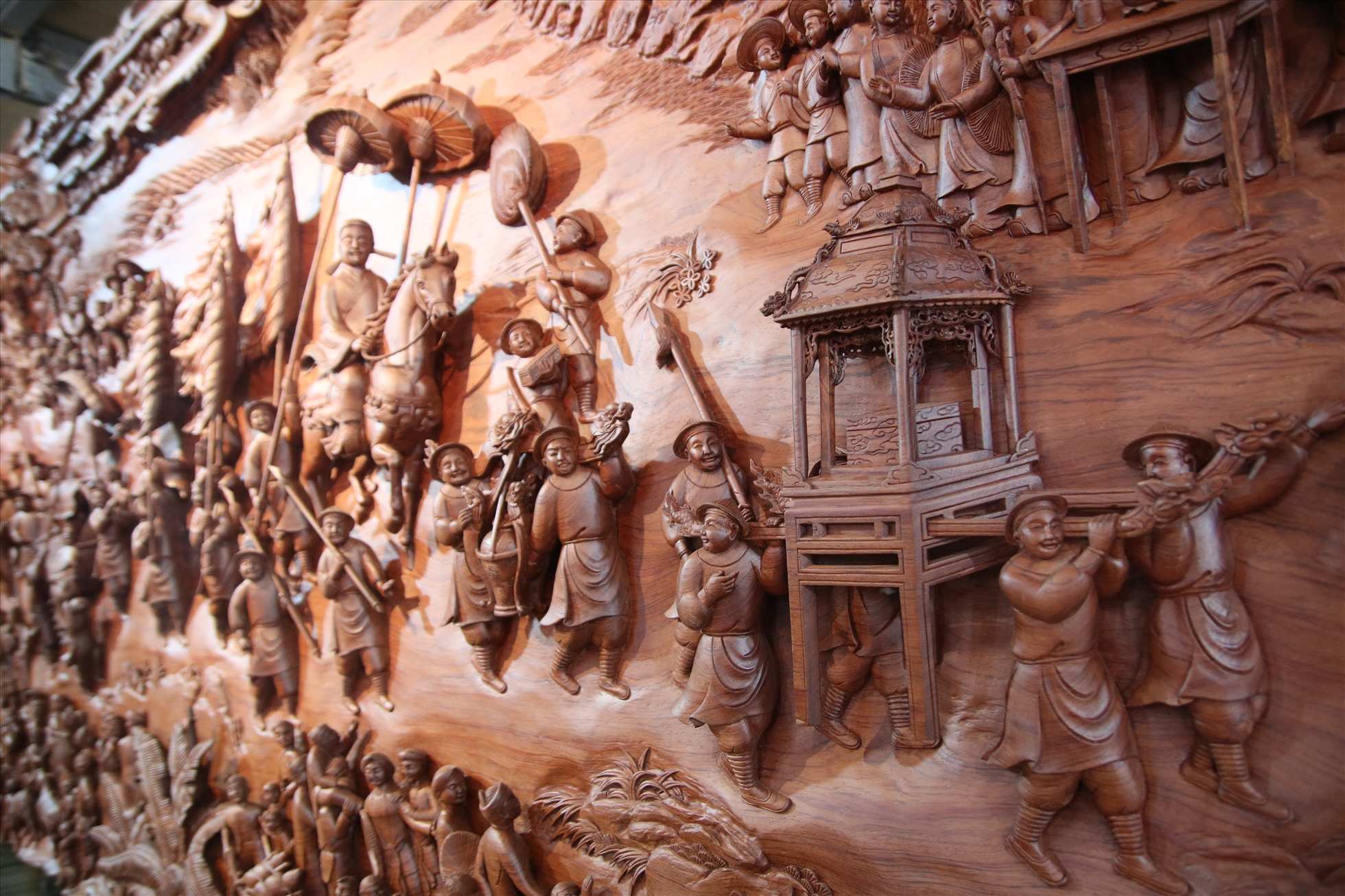 Giới thiệu về nghệ thuật điêu khắc gỗ