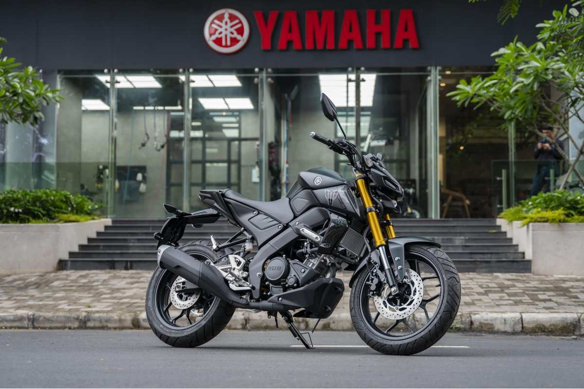 Yamaha MT-15 phối màu đen huyền bí ( nguồn Internet)