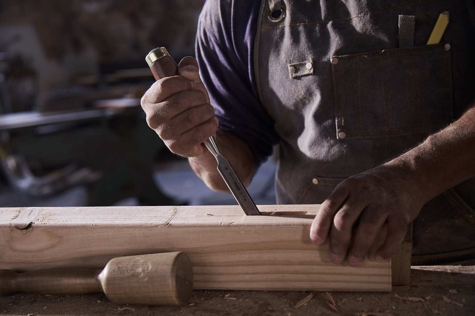 Dụng cụ ngành gỗ