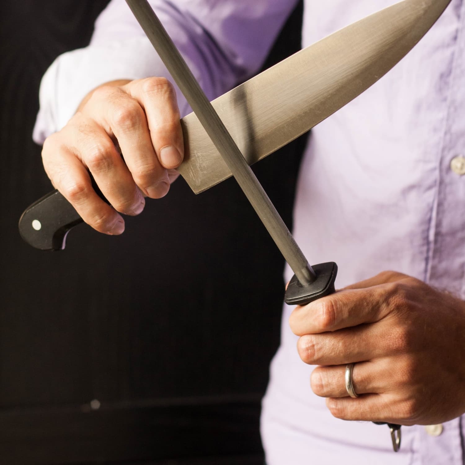Dụng cụ và vật liệu cần thiết để mài dao
