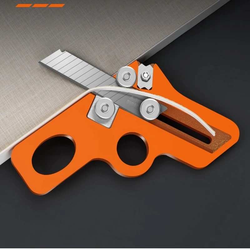 Hình ảnh thực tế của dụng cụ gọt chỉ nẹp sử dụng lưỡi dao rọc giấy