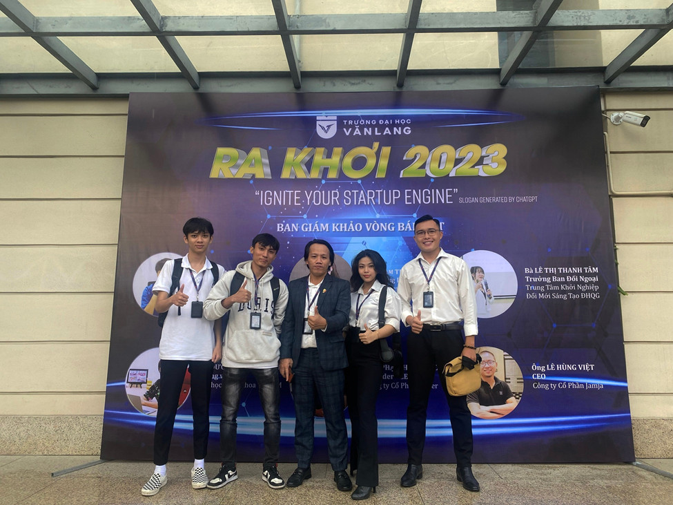 Võ Kim Oanh và cuộc thi Ra Khơi 2023 của Đại Học Văn Lang