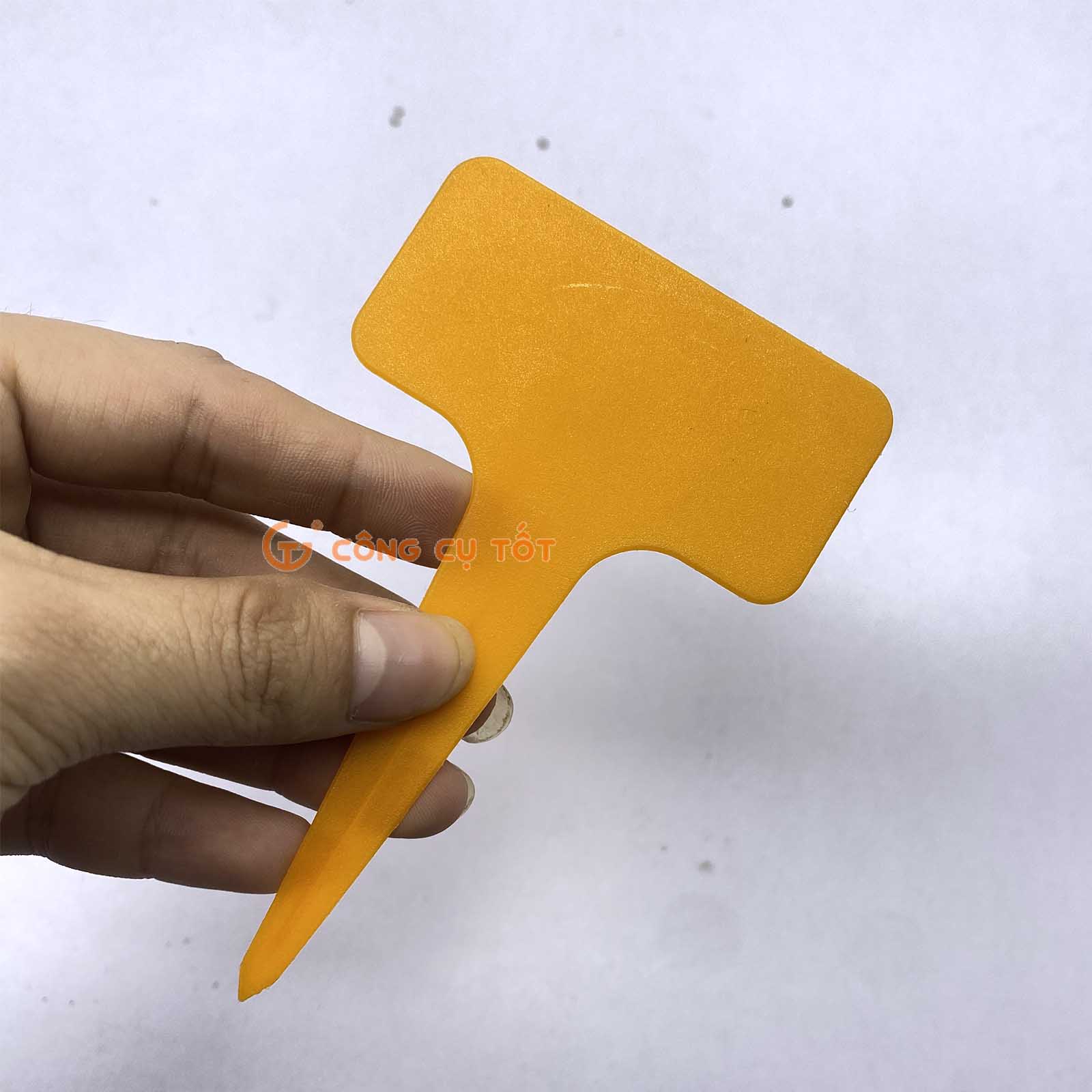 Thẻ ghi tên cây cắm đất hình chữ T 6x10cm bằng nhựa PP màu cam